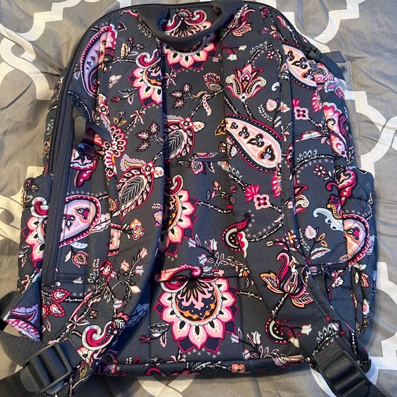 Vera Bradley back pack with matching lunch box - Picture 2 of 5